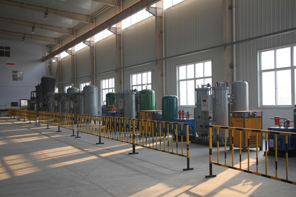 生產(chǎn)車(chē)間-5